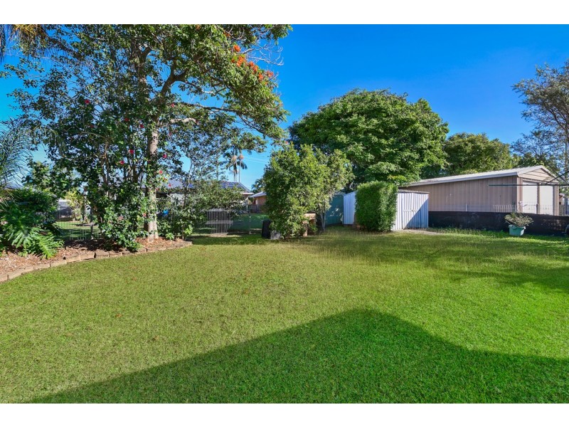 6 Olivia Dr, Kallangur QLD 4503