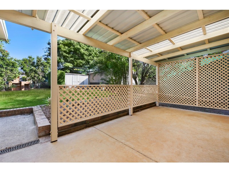 6 Olivia Dr, Kallangur QLD 4503