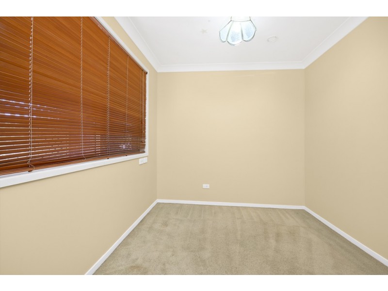 6 Olivia Dr, Kallangur QLD 4503
