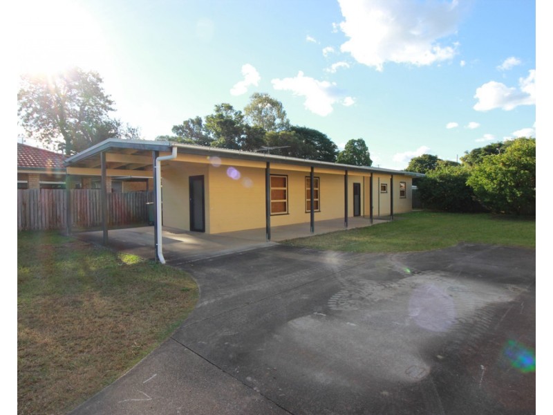 16 Goodfellows Rd, Kallangur QLD 4503