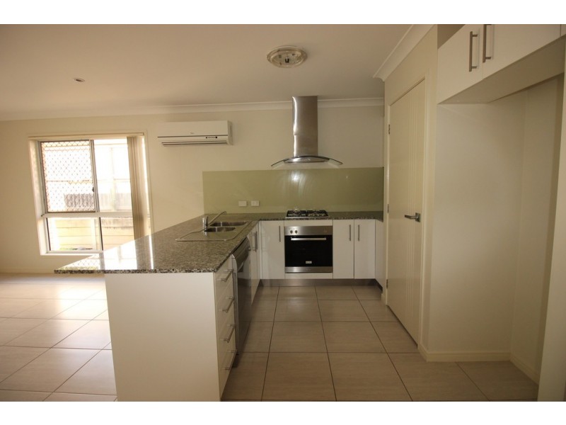 1/14 Braxlaw Crescent, Dakabin QLD 4503