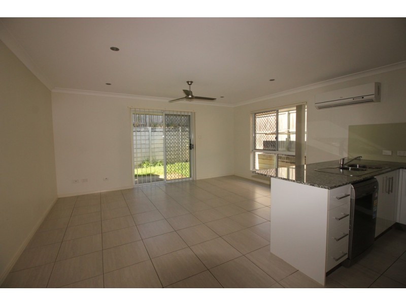 1/14 Braxlaw Crescent, Dakabin QLD 4503