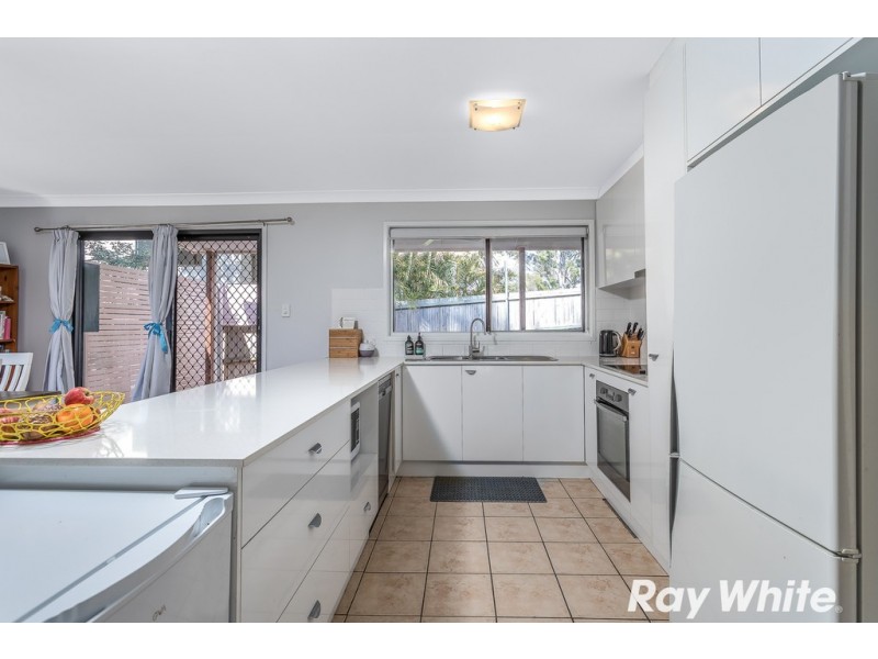 30 Alawara St, Petrie QLD 4502