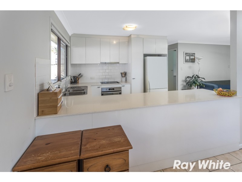 30 Alawara St, Petrie QLD 4502