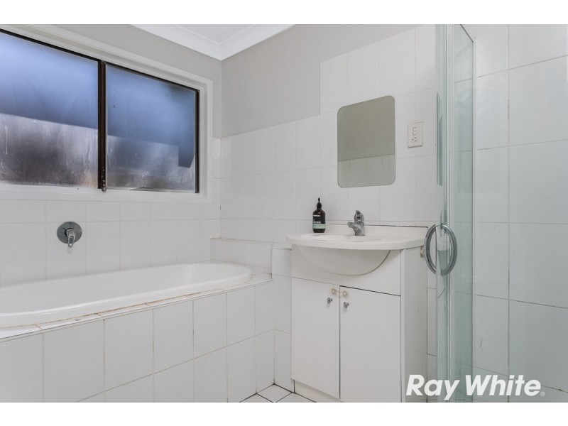 30 Alawara St, Petrie QLD 4502