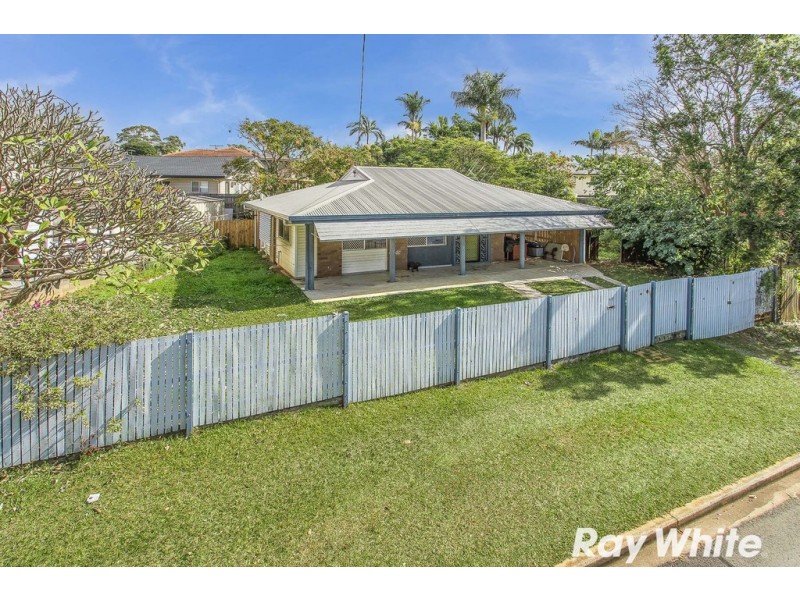17 Lavercombe Drive, Kallangur QLD 4503
