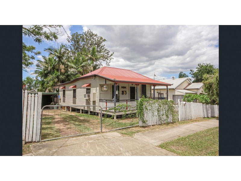 14 Reid Street, Petrie QLD 4502