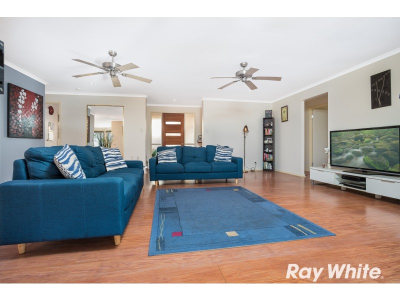 3 Raimondo Crt, Dakabin QLD 4503