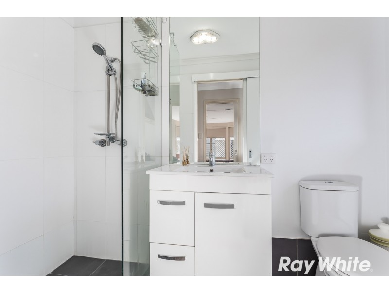 3 Raimondo Crt, Dakabin QLD 4503