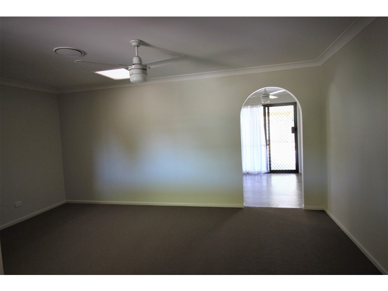 31 Andracia Street, Kallangur QLD 4503