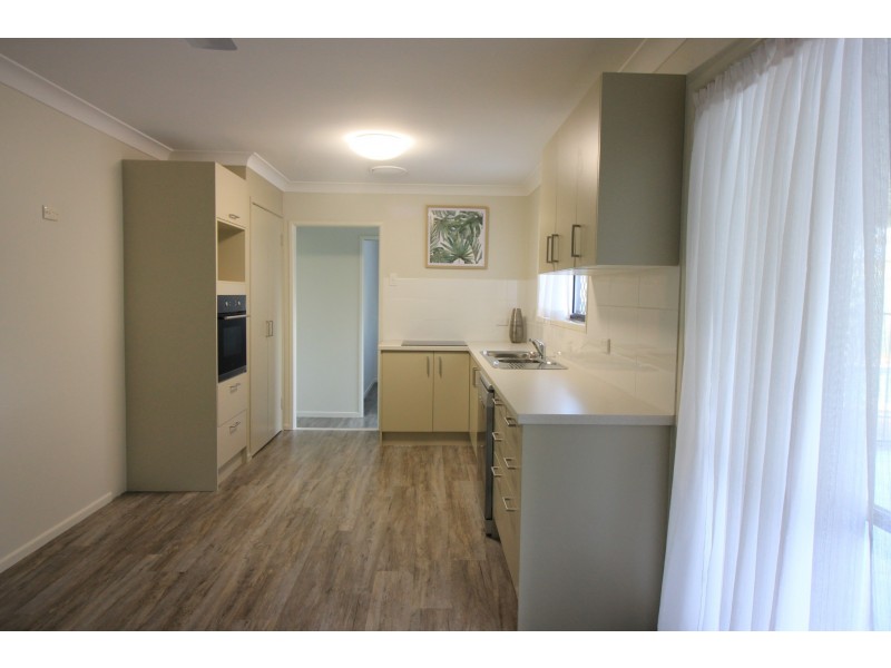 31 Andracia Street, Kallangur QLD 4503