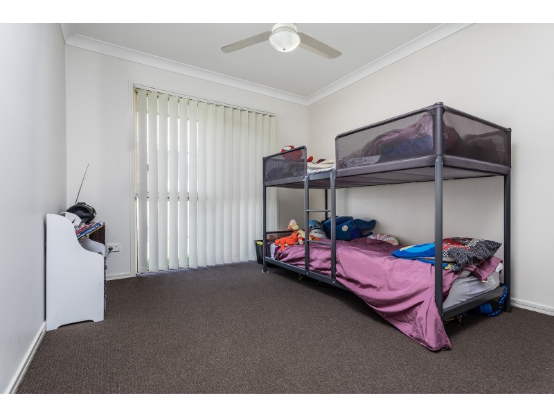 4 Outlook Court, Kallangur QLD 4503