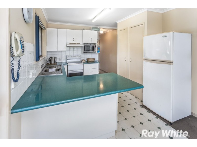 6 ARRAKUNE CRESCENT, Kallangur QLD 4503