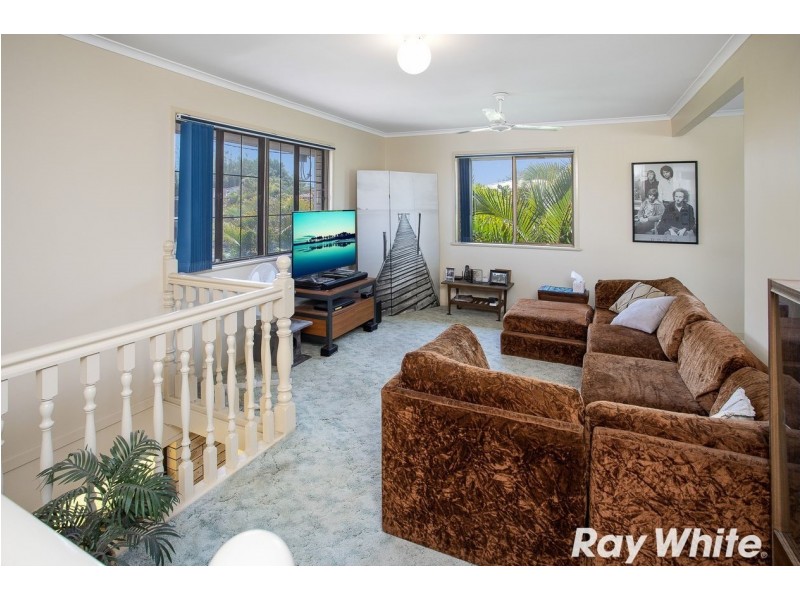 6 ARRAKUNE CRESCENT, Kallangur QLD 4503