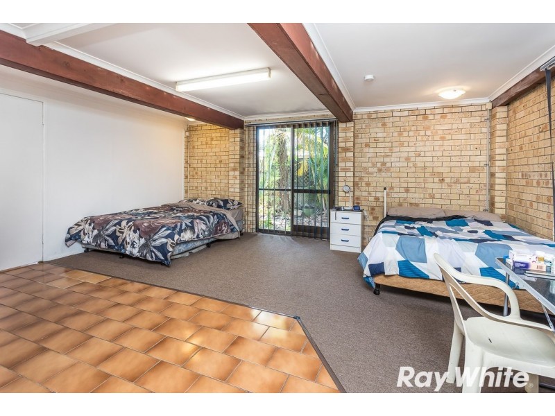 6 ARRAKUNE CRESCENT, Kallangur QLD 4503