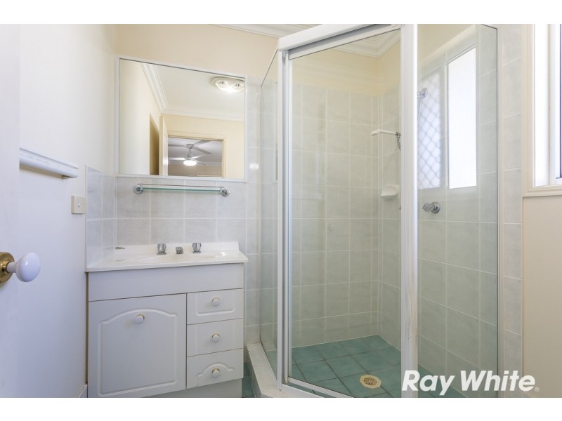 4 Faraday Ct, Kallangur QLD 4503