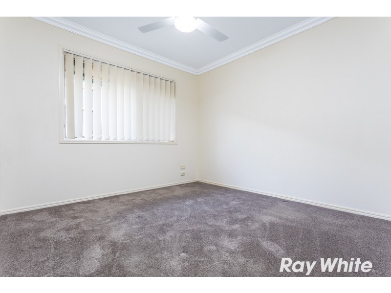 4 Faraday Ct, Kallangur QLD 4503