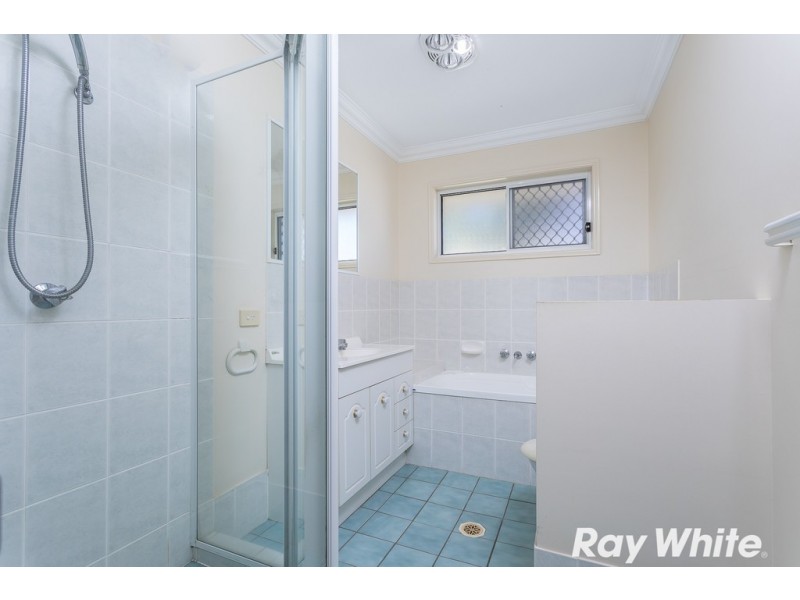 4 Faraday Ct, Kallangur QLD 4503