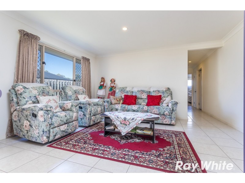 28 Brimstone Court, Kallangur QLD 4503