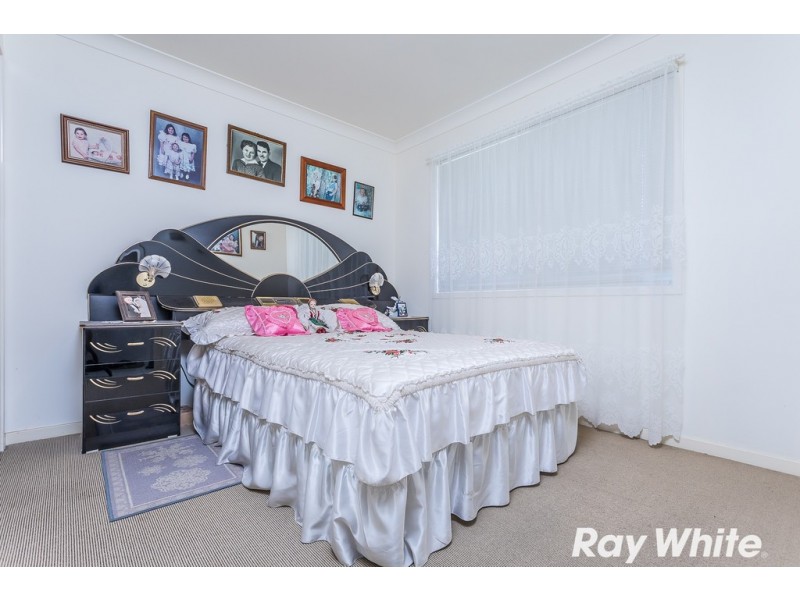 28 Brimstone Court, Kallangur QLD 4503