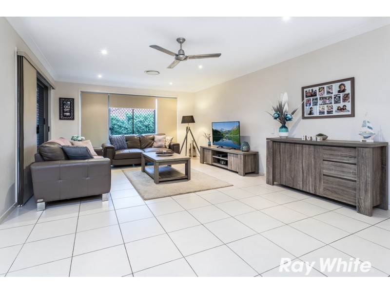 11 Diane Parade, Kallangur QLD 4503