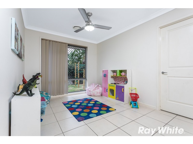 11 Diane Parade, Kallangur QLD 4503