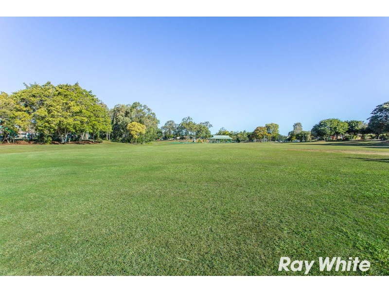 140 Goodfellows Rd, Murrumba Downs QLD 4503