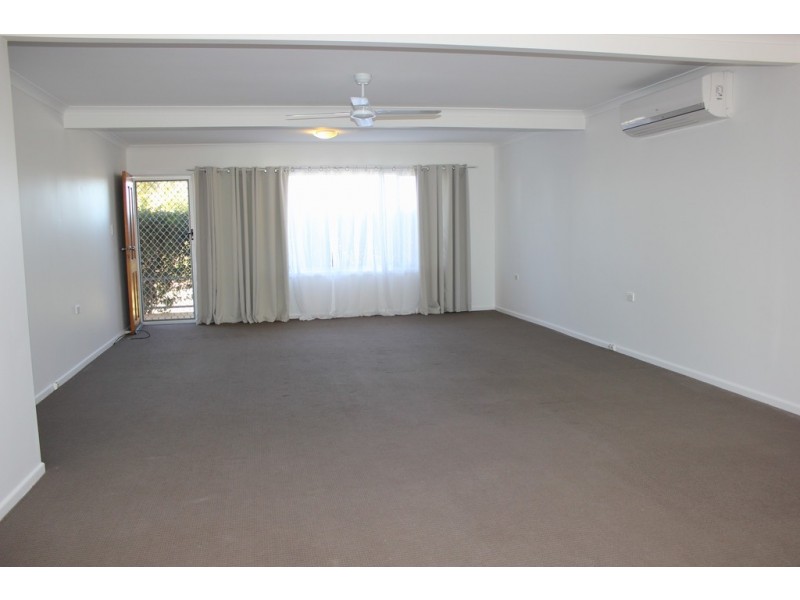 49 Old Gympie Rd, Kallangur QLD 4503