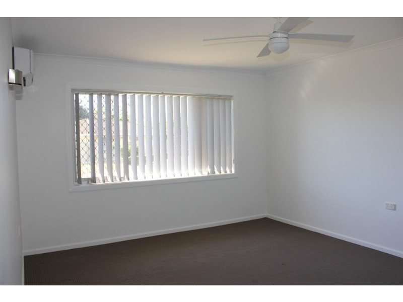 49 Old Gympie Rd, Kallangur QLD 4503