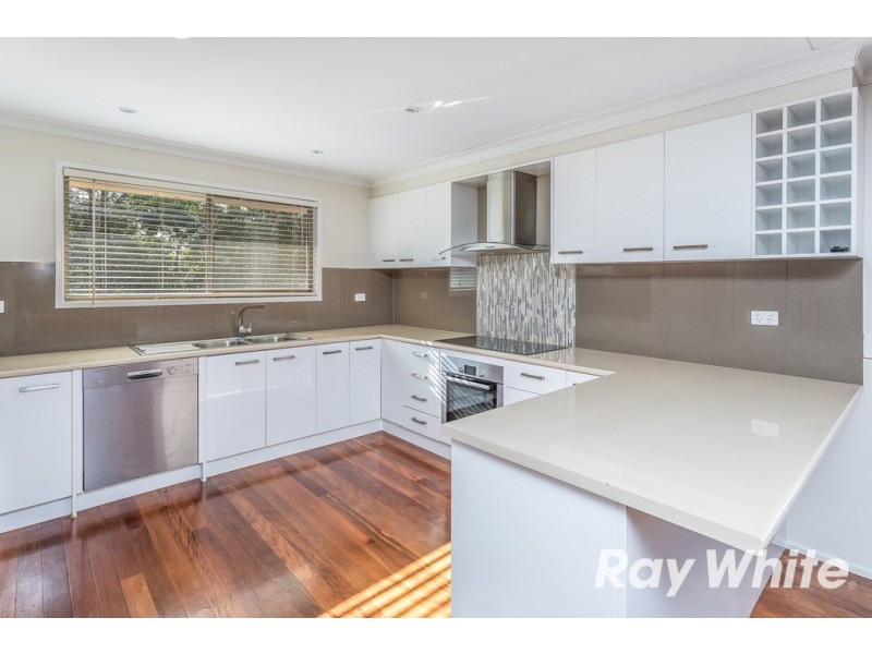 6 Mona Vale Way, Petrie QLD 4502