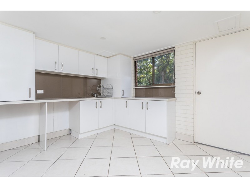 6 Mona Vale Way, Petrie QLD 4502