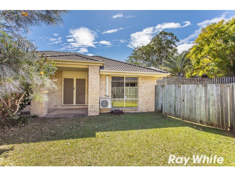 5 Cornelian Court, Kallangur QLD 4503
