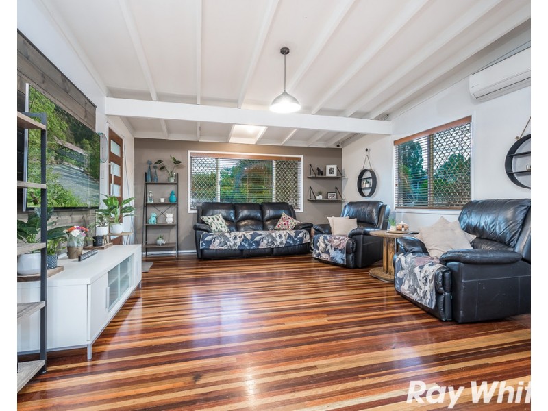 2 Dangerie Street, Kallangur QLD 4503