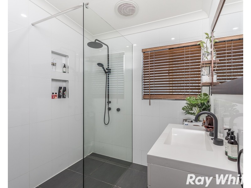 2 Dangerie Street, Kallangur QLD 4503
