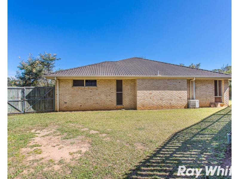 5 Cornelian Court, Kallangur QLD 4503