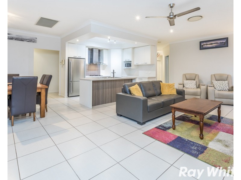 12 Parkway Crescent, Murrumba Downs QLD 4503