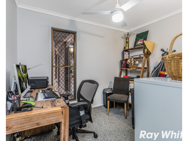 53 Arrakune Crescent, Kallangur QLD 4503