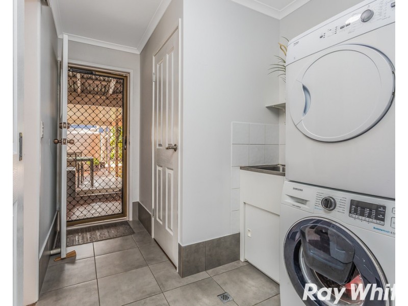 53 Arrakune Crescent, Kallangur QLD 4503