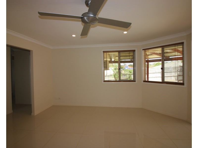 10 Azure Crescent, Griffin QLD 4503