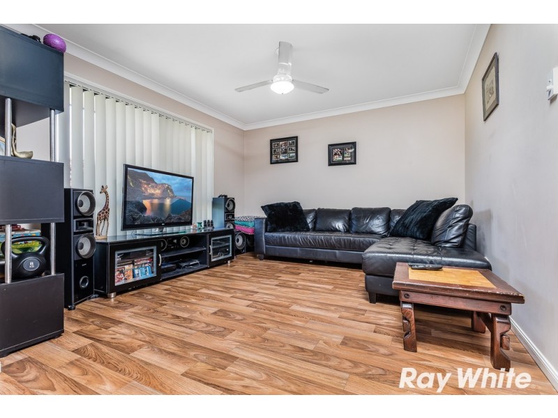 19 Denson Street, Morayfield QLD 4506