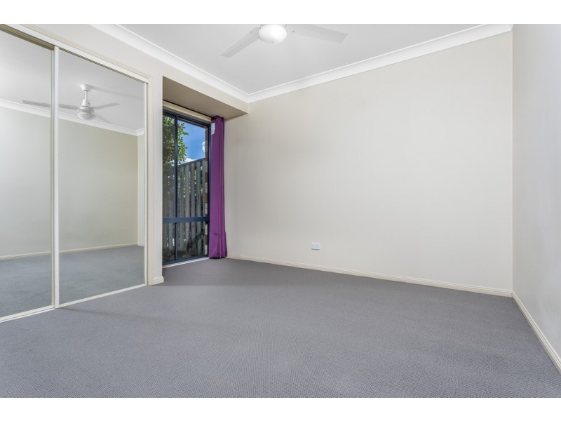 2 Cooksland Crescent, North Lakes QLD 4509