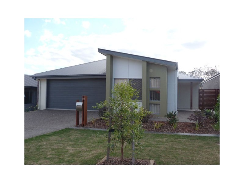 22 Jowarra Street, Kallangur QLD 4503