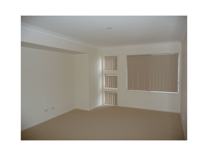 22 Jowarra Street, Kallangur QLD 4503