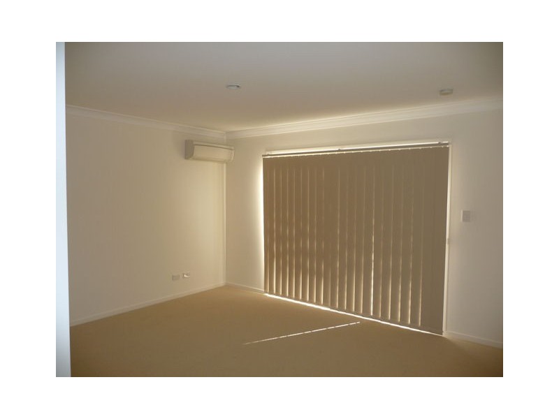 22 Jowarra Street, Kallangur QLD 4503