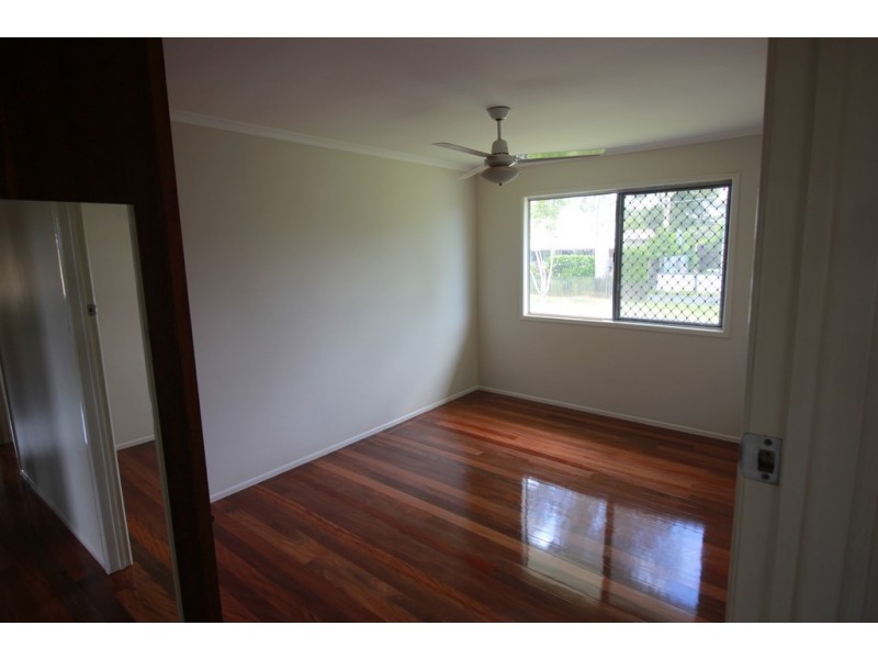 25 Loowa Street, Kallangur QLD 4503