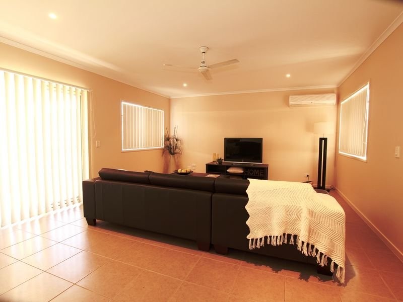 6 Scenic Drive, Murrumba Downs QLD 4503