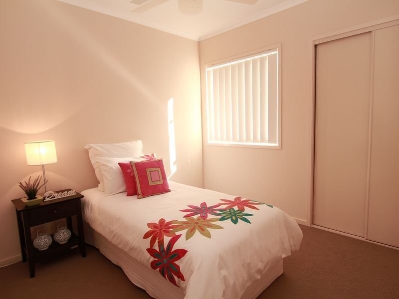 6 Scenic Drive, Murrumba Downs QLD 4503