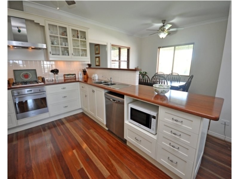 1162 Oakey Flat Rd, Narangba QLD 4504
