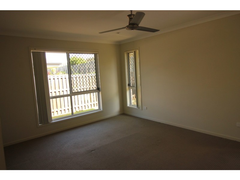 7 Essencia Avenue, Dakabin QLD 4503