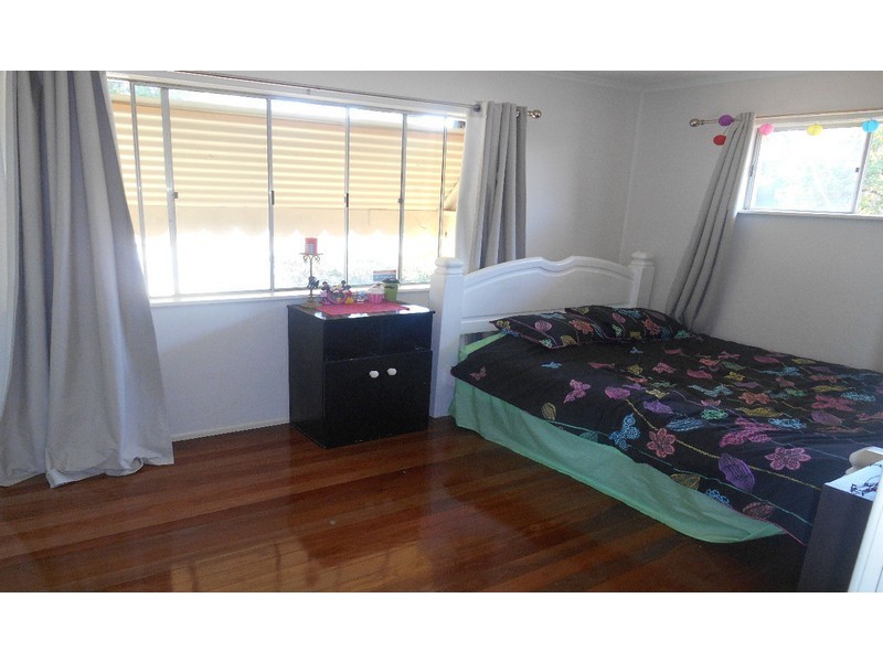 1279 Anzac Avenue, Kallangur QLD 4503